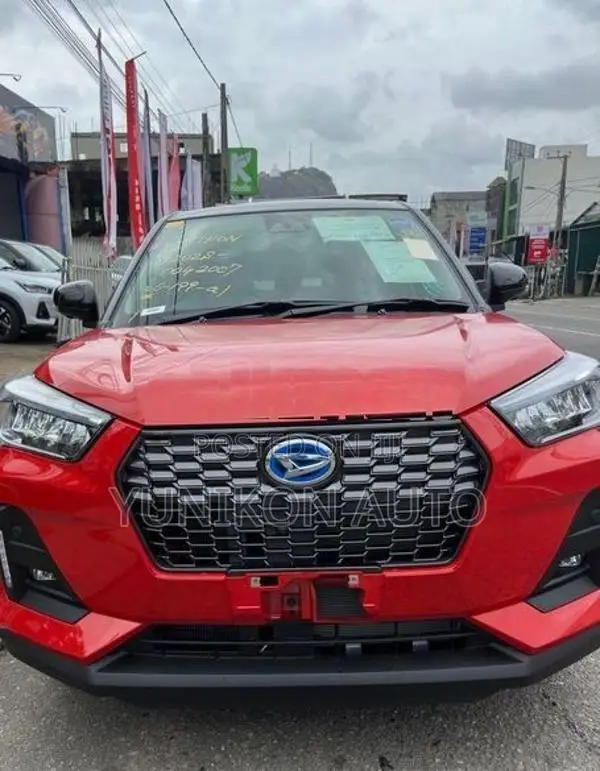 Daihatsu Rocky Premium G Custom 2026