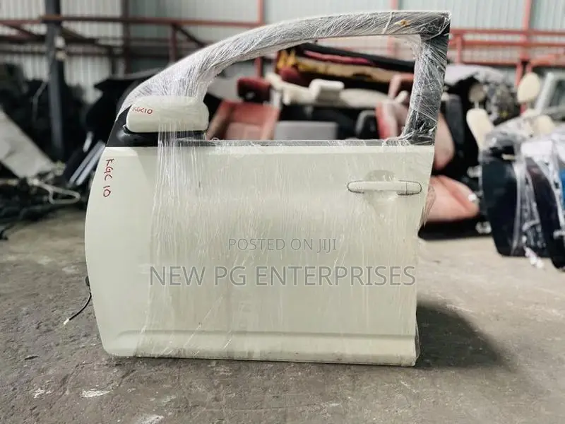 Toyota Passo KGC10 Door Front RHS