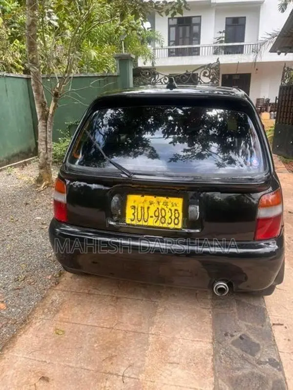 Nissan March 1995