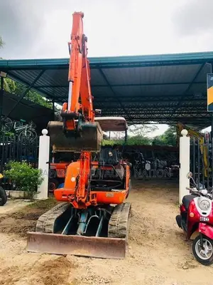 HITACHI EX-30