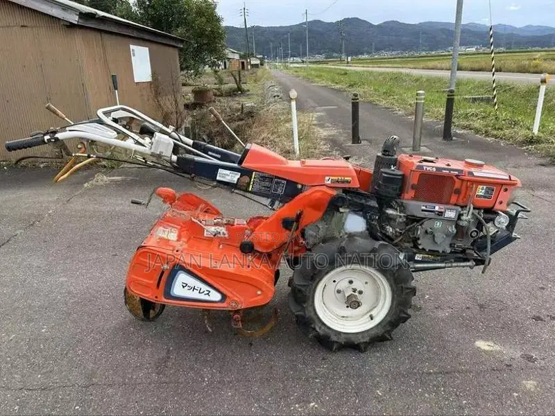 Kubota KRA-75 2025