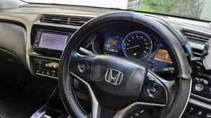 Honda Grace 2014