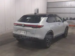 Honda Vezel Z Play(2024)-SLLL-A1 2024
