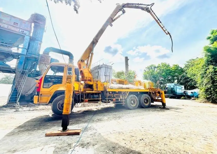Concrete Pump Car