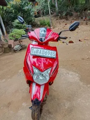 Honda Dio 2012