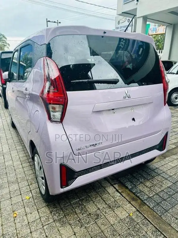 Mitsubishi eK Wagon M 2025
