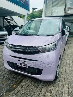 Mitsubishi eK Wagon M 2025