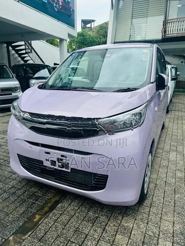 Mitsubishi eK Wagon M 2025