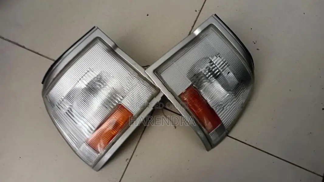 Toyota Hiace Signal Light One Side