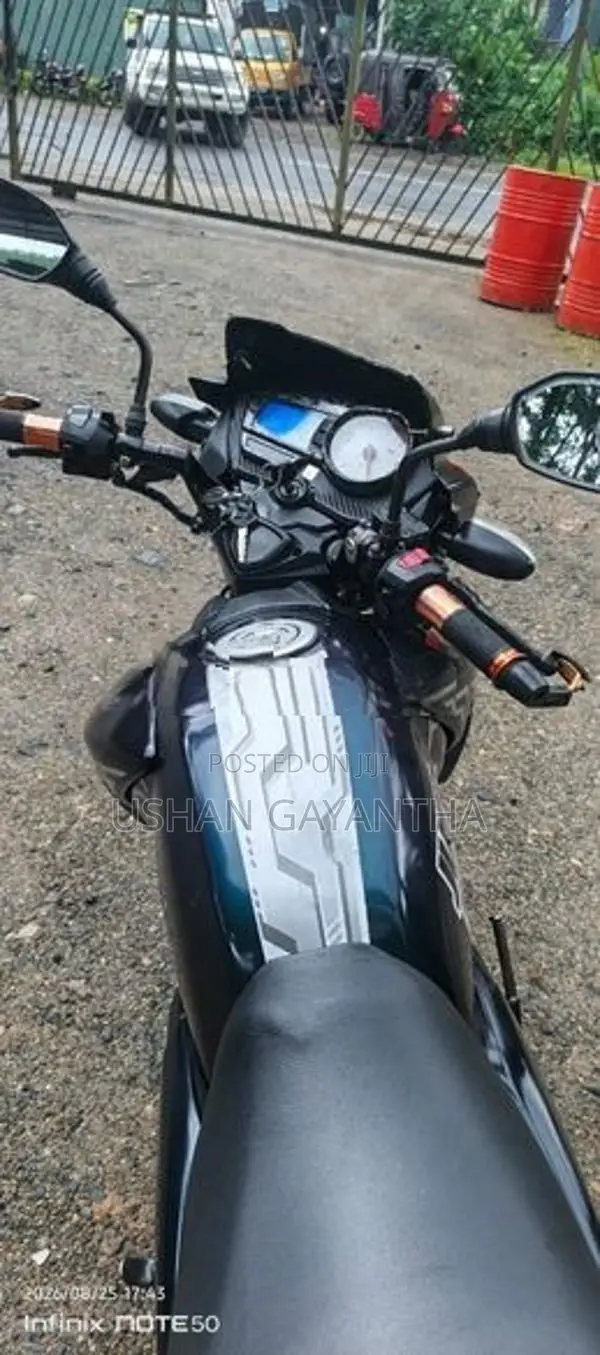 TVS Apache RTR 2010