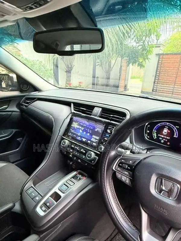 Honda Insight ZE4 2018