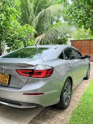 Honda Insight ZE4 2018