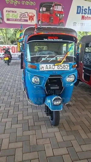Bajaj RE 4strok 2014