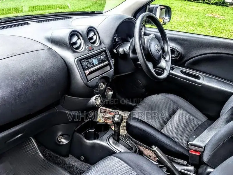 Nissan March K13 2010