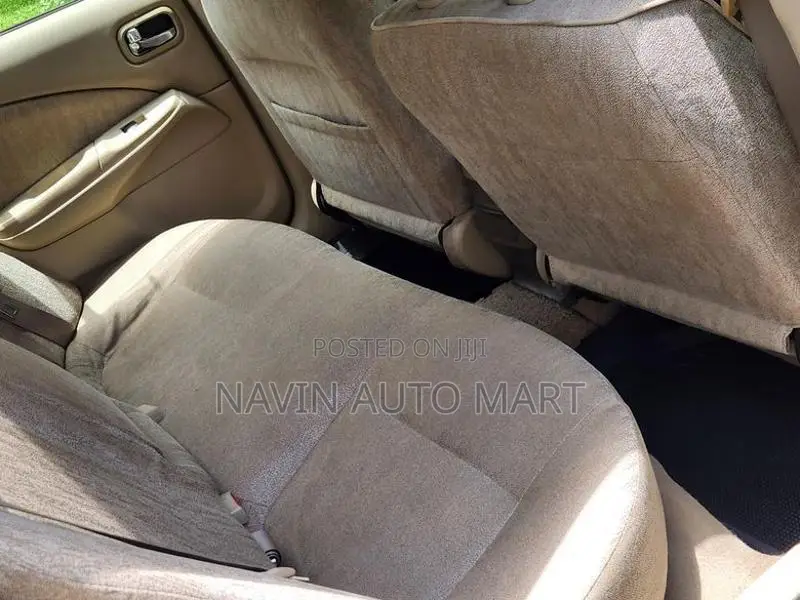 Nissan Sylphy N17 2005