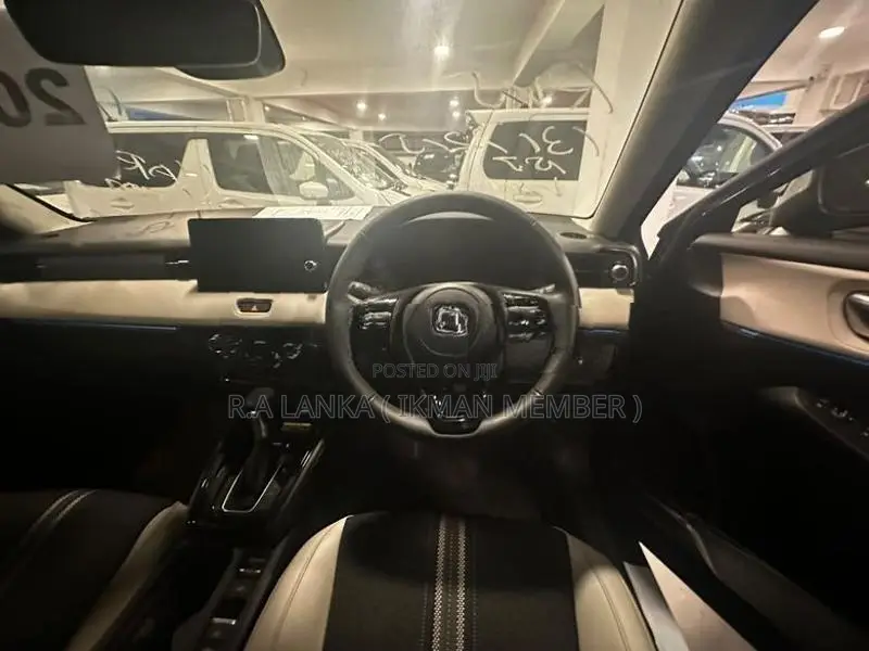 Honda Vezel Z PLAY 2026