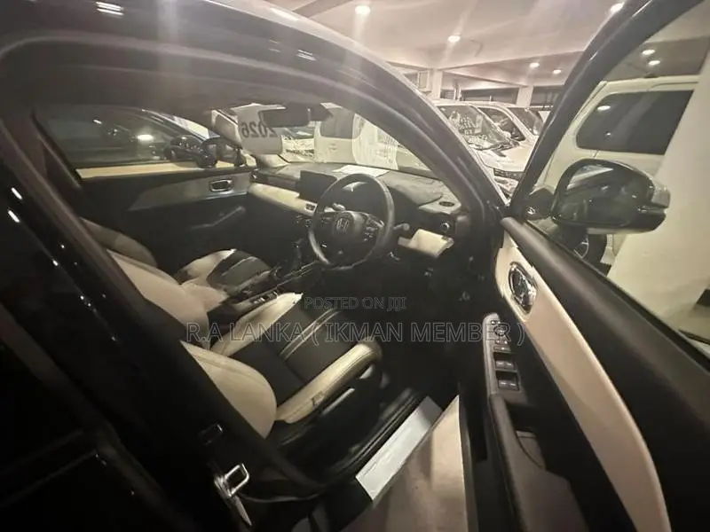 Honda Vezel Z PLAY 2026