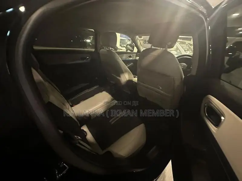 Honda Vezel Z PLAY 2026