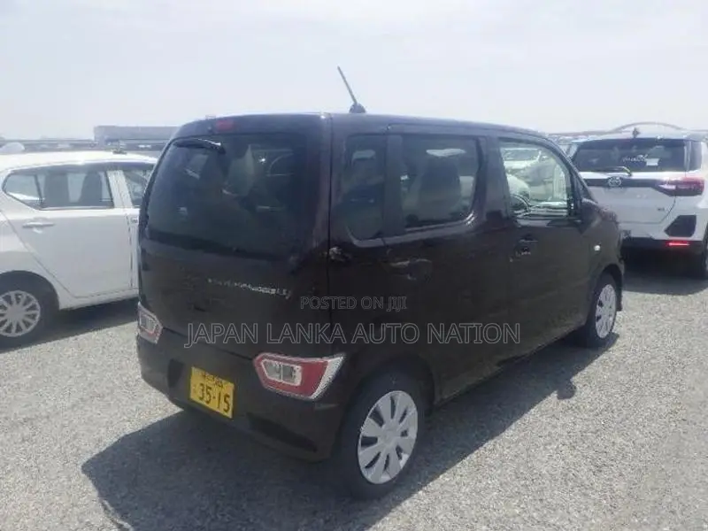 Suzuki Wagon R ZL 2026