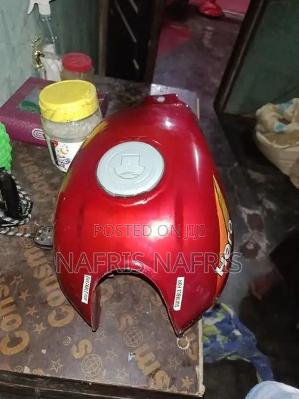 Hero HF Deluxe Fuel Tank