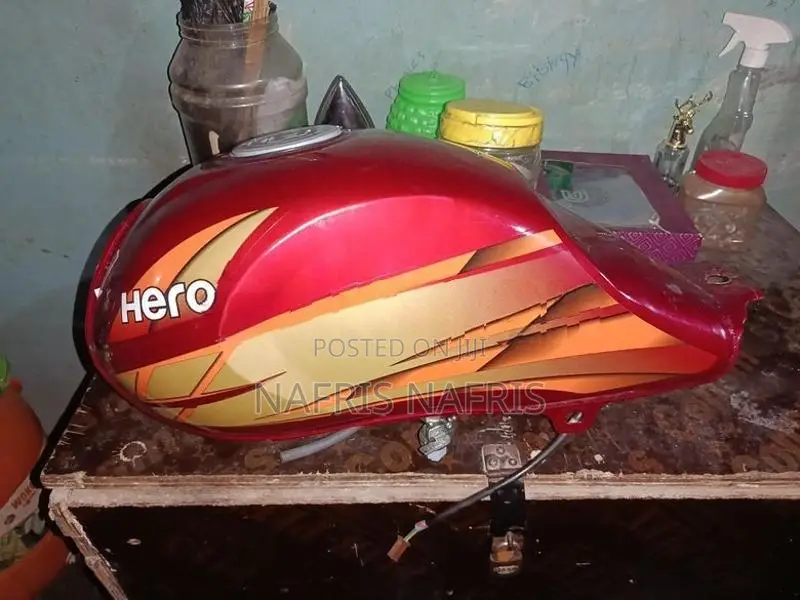 Hero HF Deluxe Fuel Tank