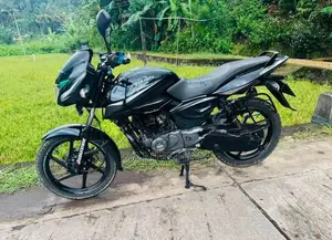 Bajaj Pulsar 150 2017