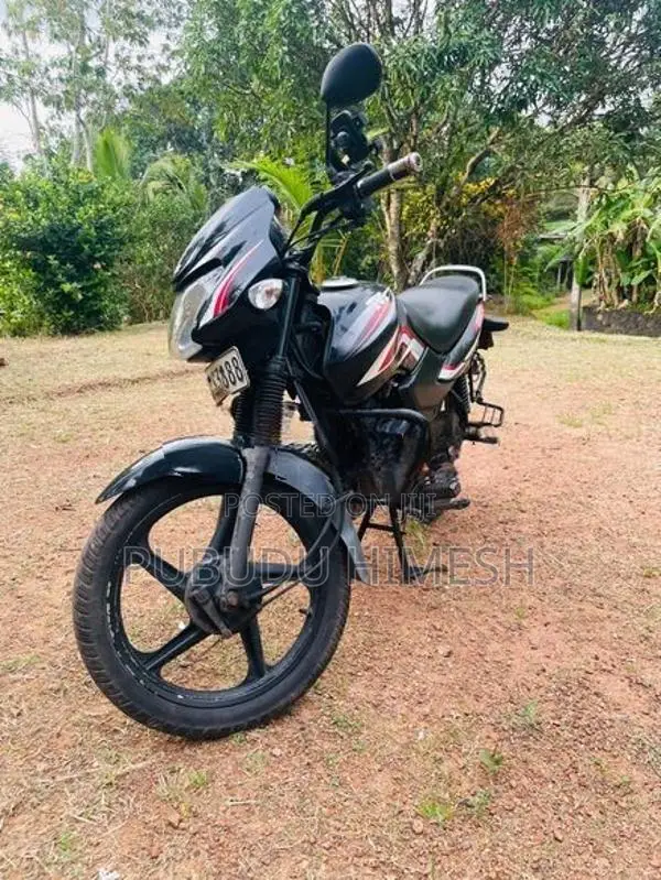 TVS Metro 2016