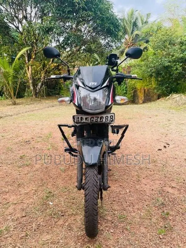 TVS Metro 2016