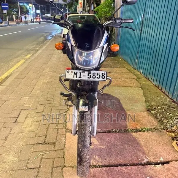 Bajaj CT100 2005