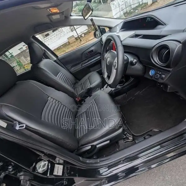 Toyota Aqua S Limited 2014