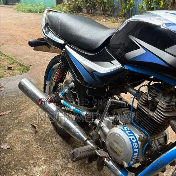 Bajaj CT100 2010