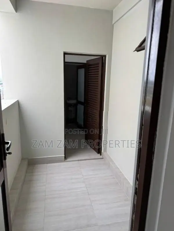 Luxury Apartment For Rent In Mount Lavinia
