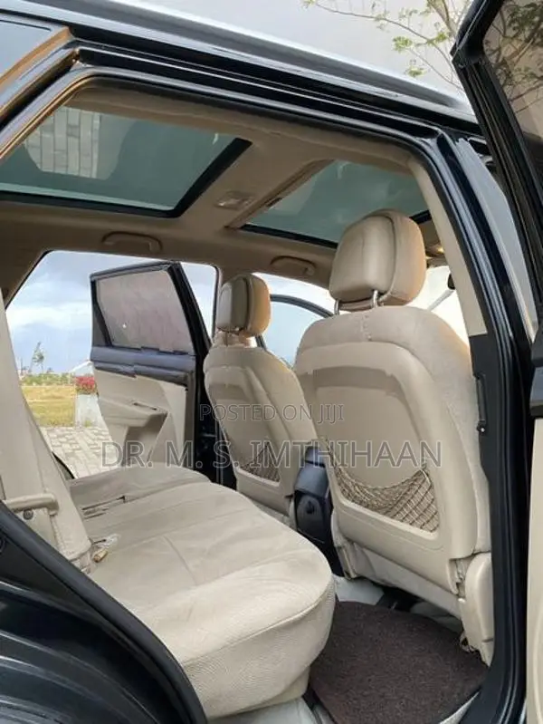 Kia Sorento Full Spec 1-12 2012