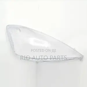 Honda Fit 2010 Headlight Lens