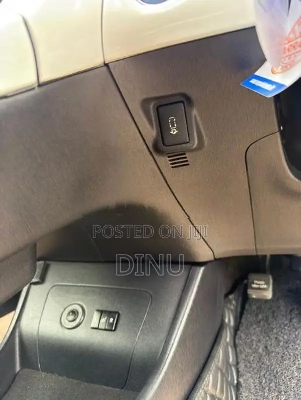 Toyota Prius G Touring Sun Roof 2014