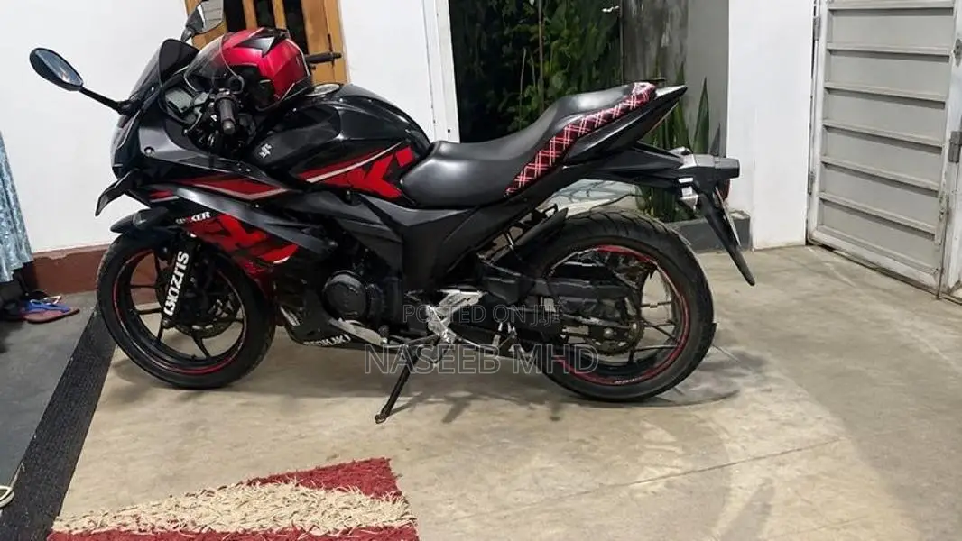 Suzuki Gixxer SF 150 2017