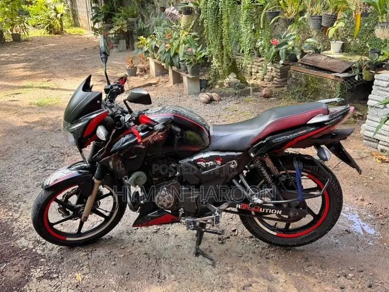 TVS Apache 2012