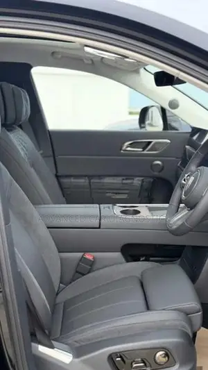 HONGQI R Royce E Hs9 2026
