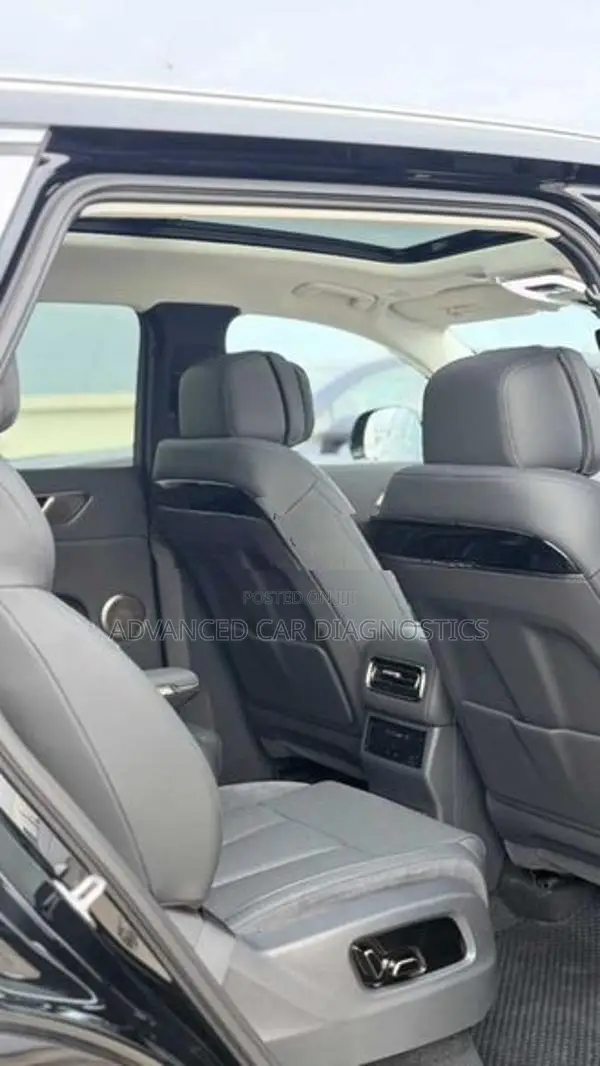 HONGQI R Royce E Hs9 2026