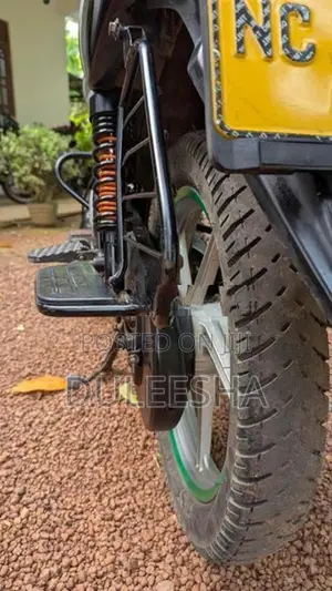 Bajaj Platina 110 ES 2017