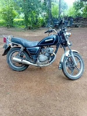 Suzuki GN 125 2000