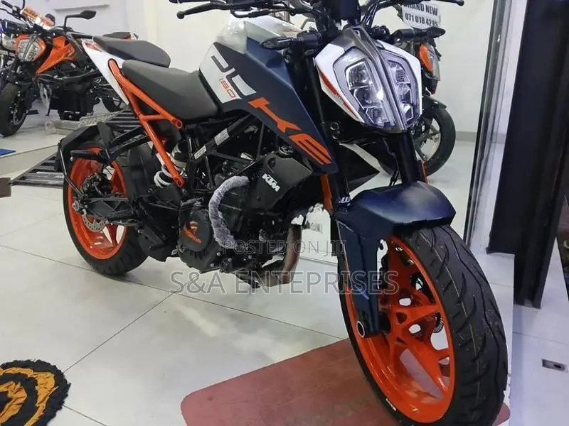 KTM Duke 160 2026