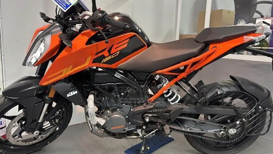 KTM Duke 160 2026