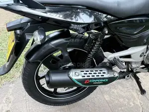 Bajaj Pulsar 150 2016