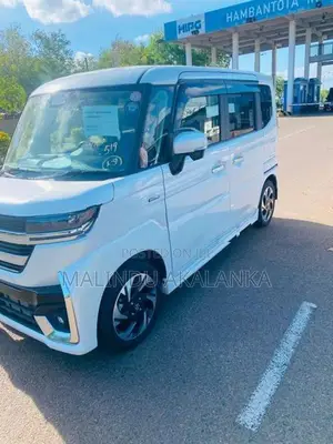 Suzuki Spacia Custom XS Turbo 2025