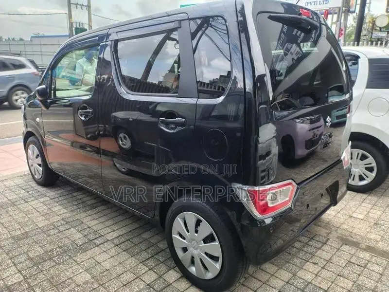 Suzuki Wagon R 2024