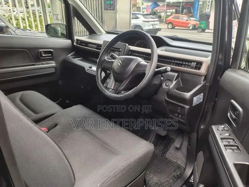 Suzuki Wagon R 2024