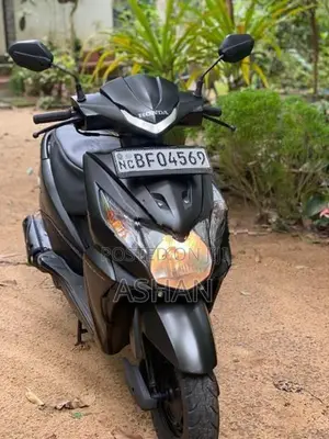 Honda Dio 2017