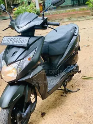 Honda Dio 2017