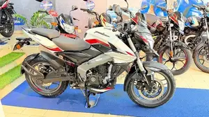 Bajaj Pulsar NS200 2026